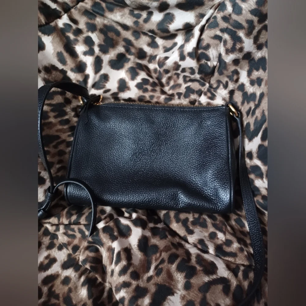 Marc Jacobs Crossbody Bag - Picture 3 of 5